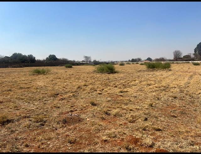 16,252M² VACANT LAND FOR SALE IN KOOKRUS
